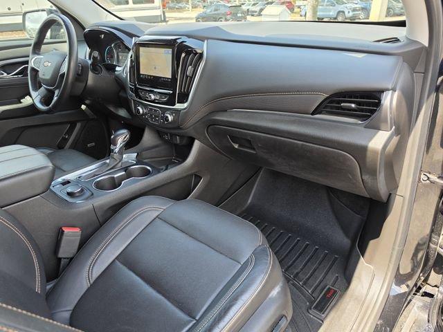Used 2021 Chevrolet Traverse Premier image 14