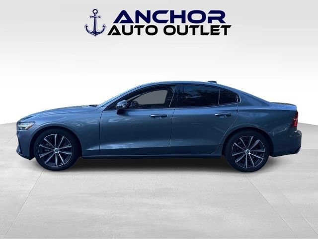 Used 2021 Volvo S60 T5 Momentum AWD/4WD image 5