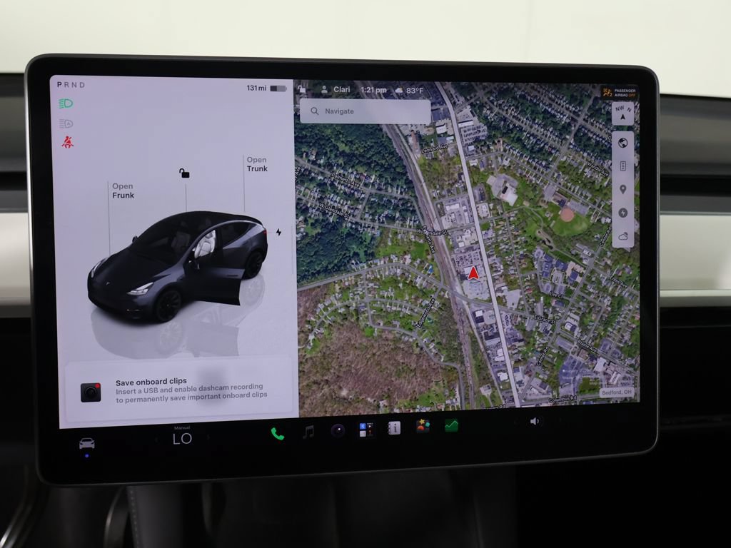 Used 2023 Tesla Model Y Long Range AWD/4WD image 35
