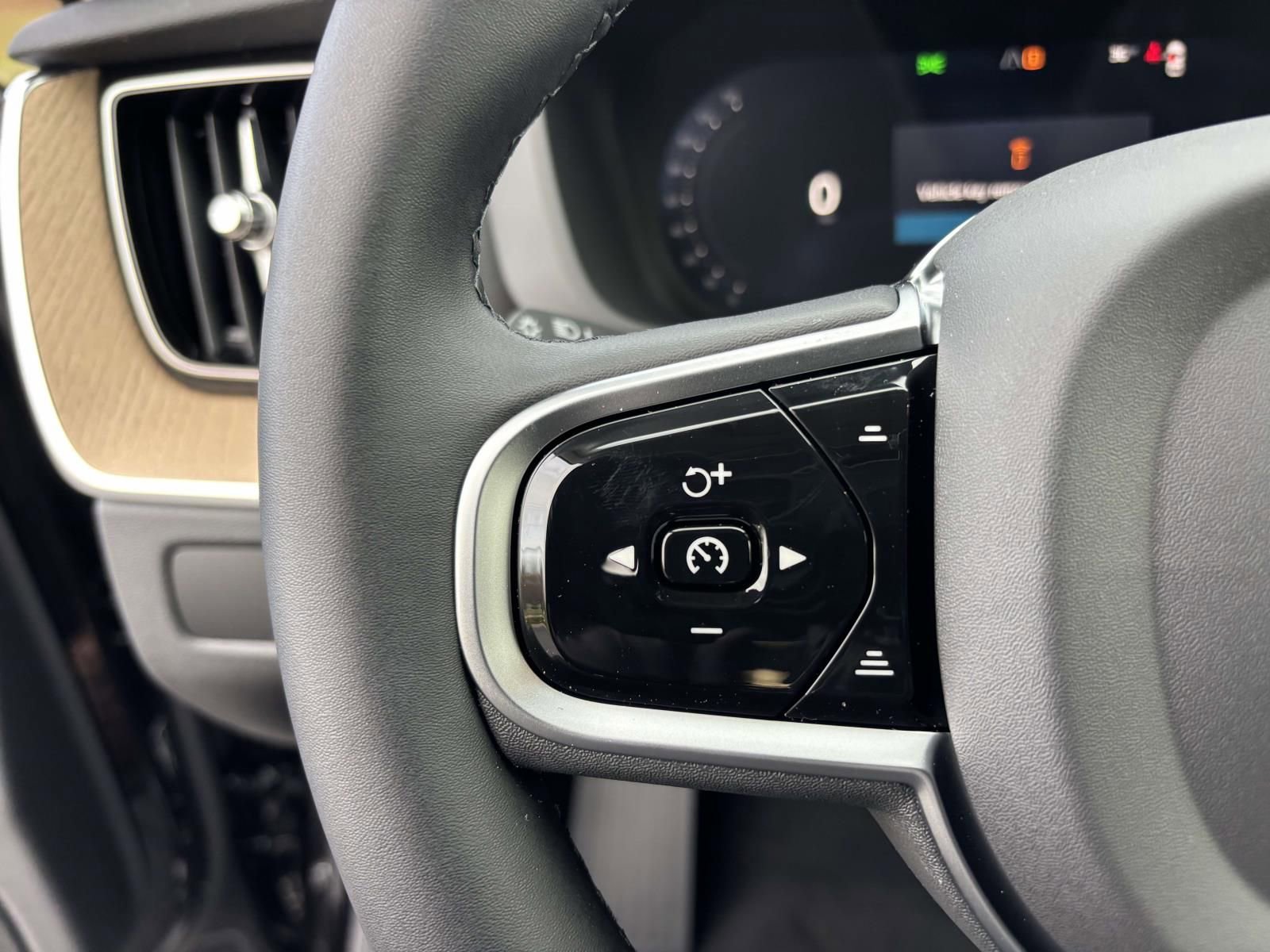 New 2026 Volvo XC60 B5 Plus w/ Protection Package Premier AWD/4WD image 17
