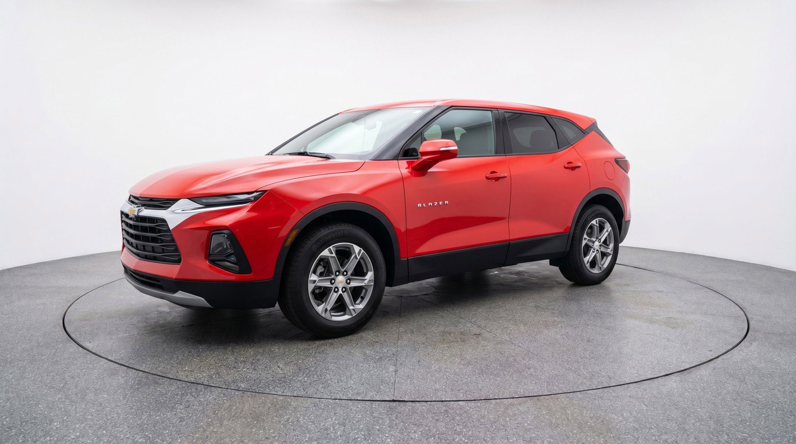 Used 2025 Chevrolet Blazer LT image 3