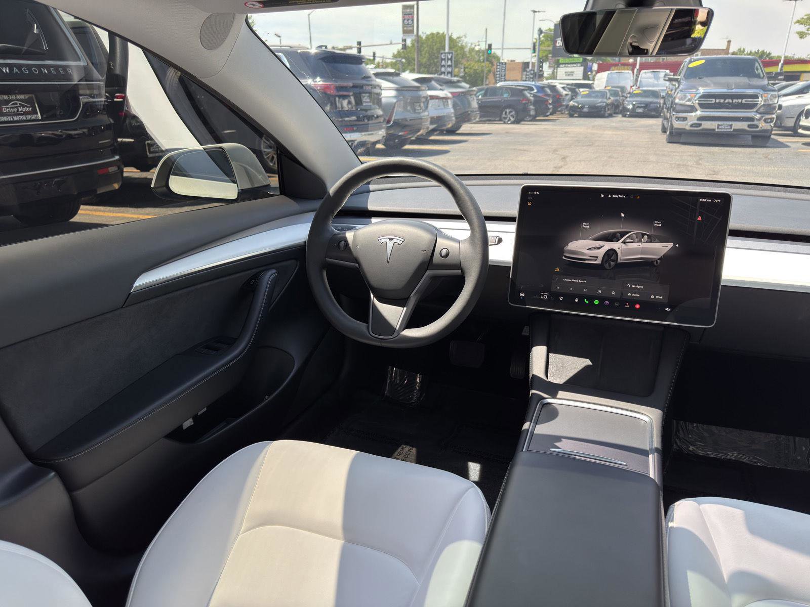 Used 2023 Tesla Model 3 Standard Range RWD image 35