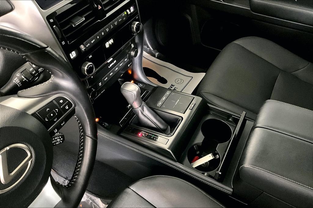 Used 2022 Lexus GX 460 image 17