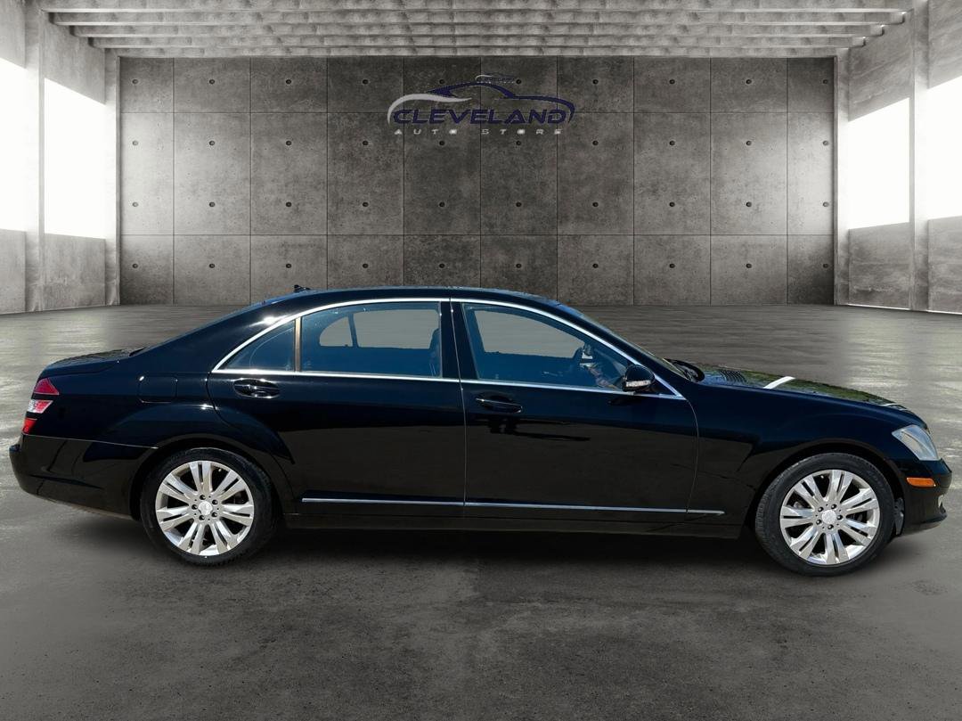 Used 2009 Mercedes-Benz S 550 4MATIC image 2