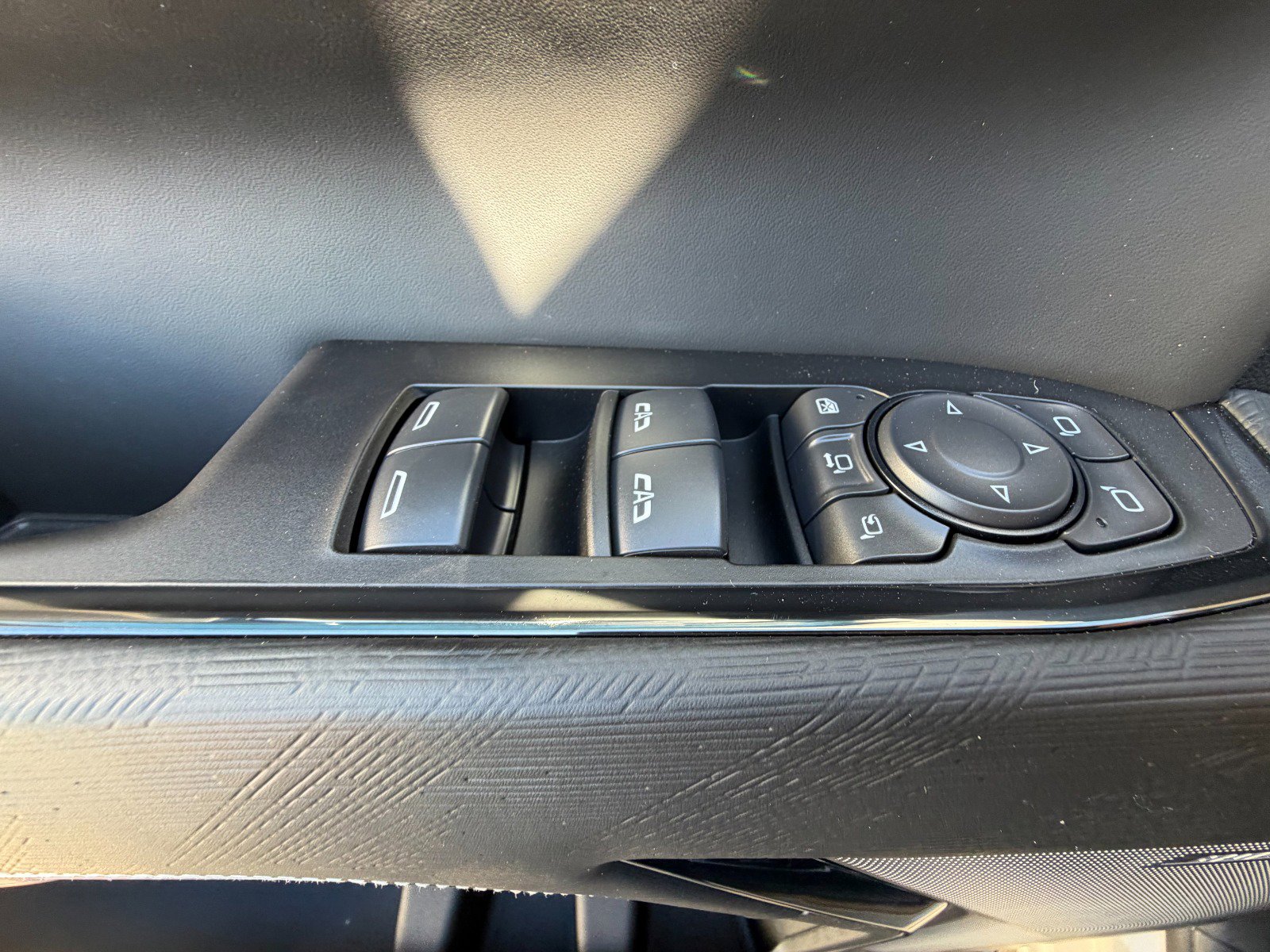 New 2026 GMC Sierra 2500 AT4X w/ LPO, Black Badging Package image 12