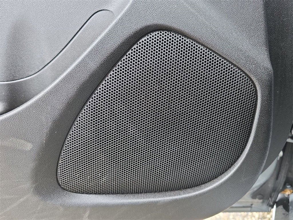 Used 2023 Chevrolet Malibu LT image 25