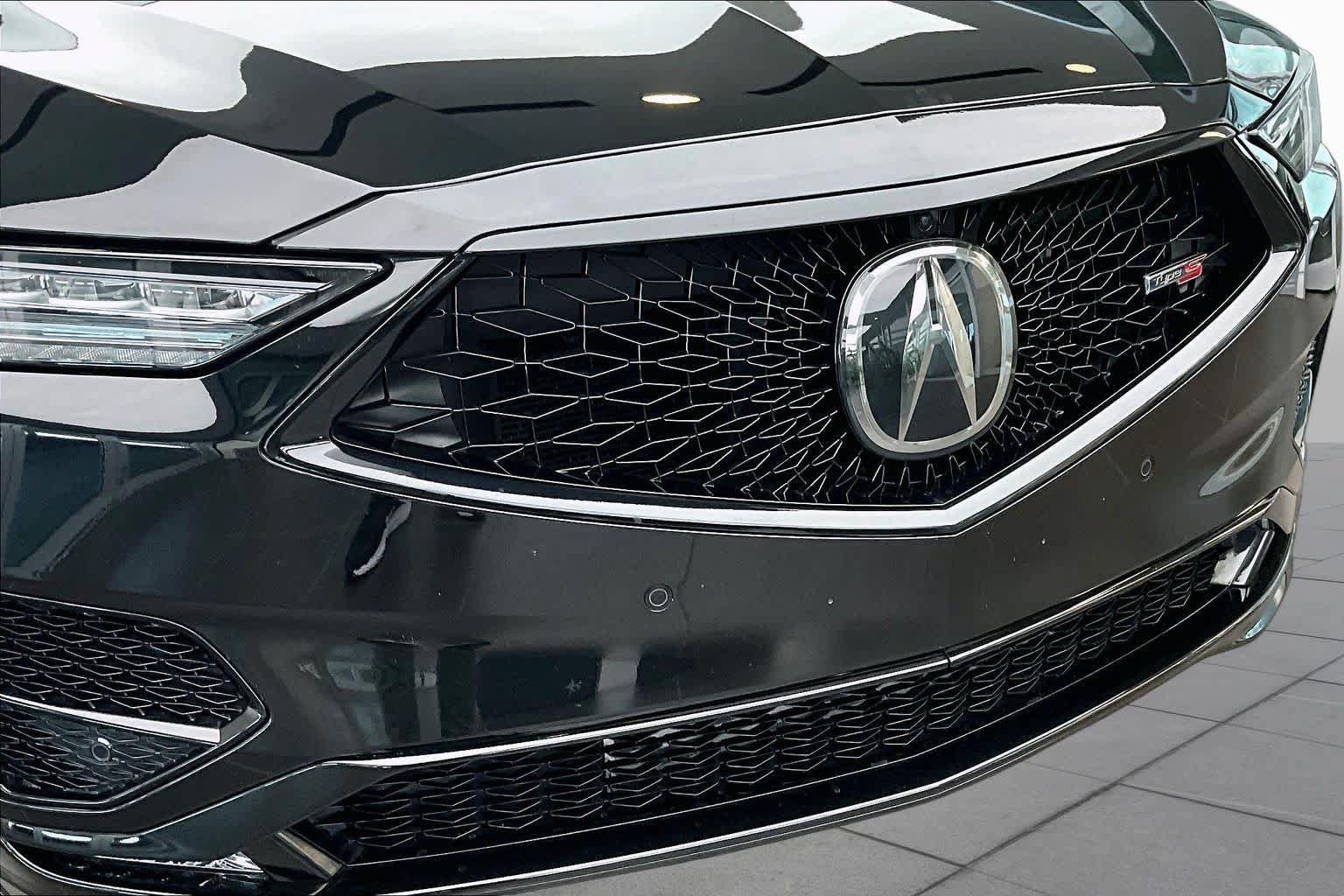 Used 2023 Acura MDX Type S AWD/4WD image 32