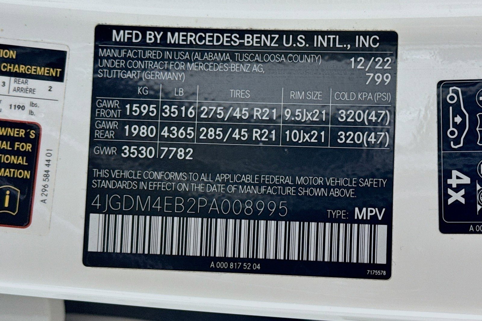 Certified 2023 Mercedes-Benz EQS 580 4MATIC SUV image 25