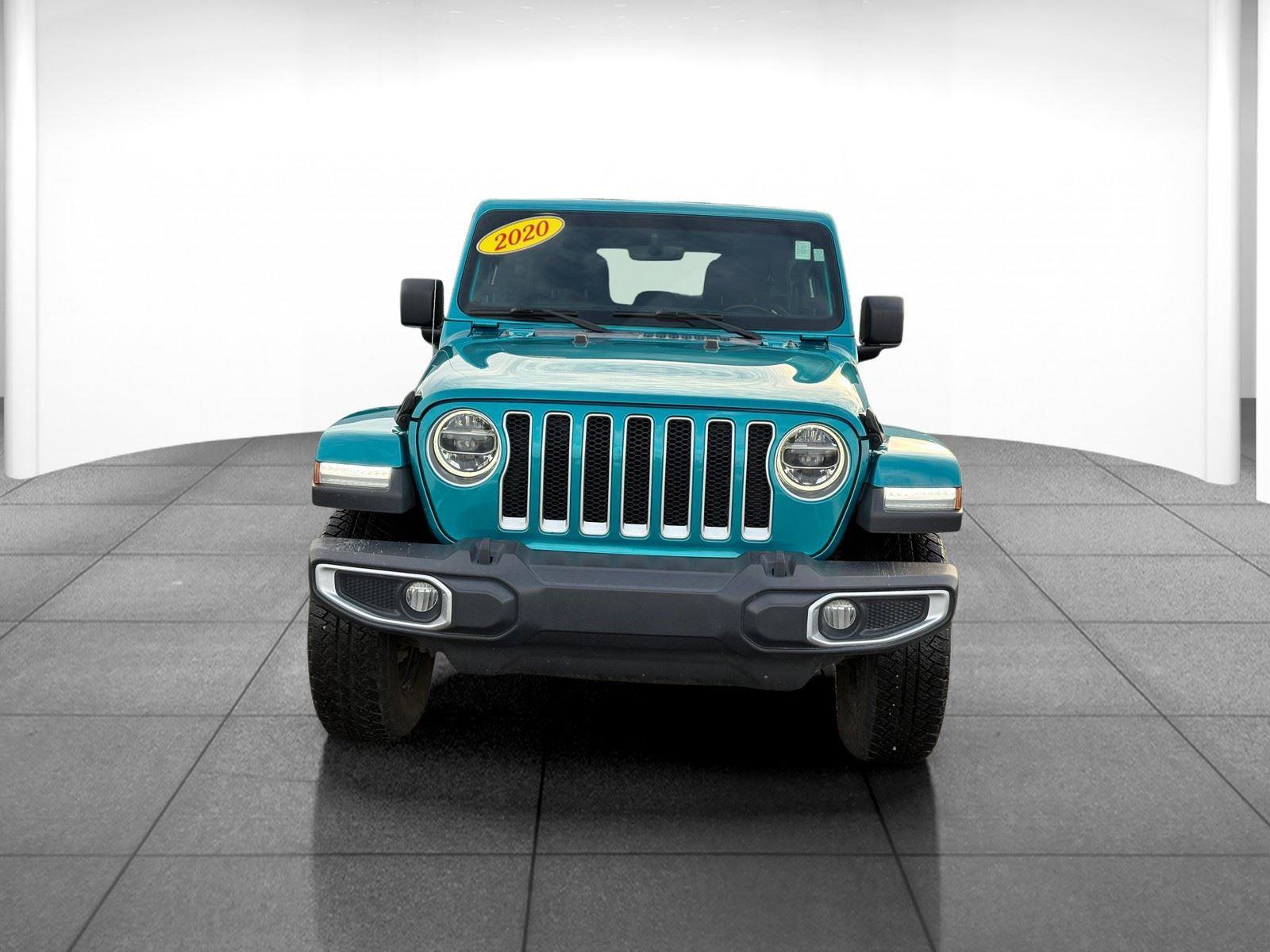 Used 2020 Jeep Wrangler Unlimited Sahara image 2