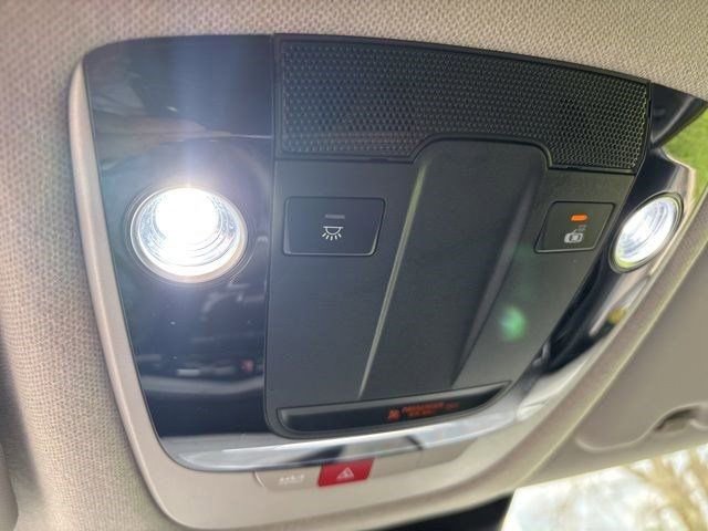 Used 2024 Kia Seltos S FWD image 28