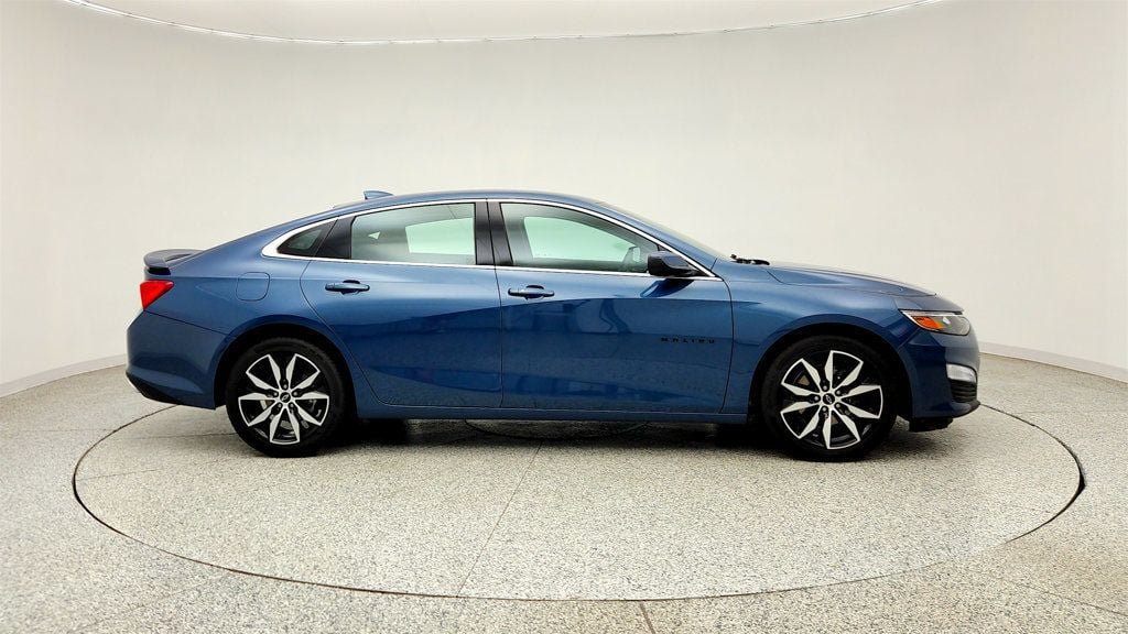 Used 2024 Chevrolet Malibu RS FWD image 4