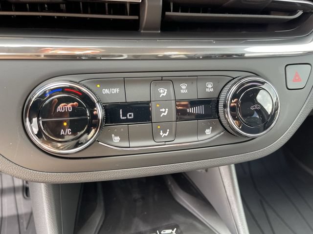 New 2026 Buick Envista Sport Touring w/ Convenience I Package FWD image 18