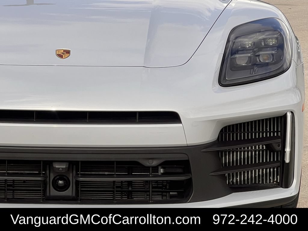 Used 2025 Porsche Panamera RWD image 10