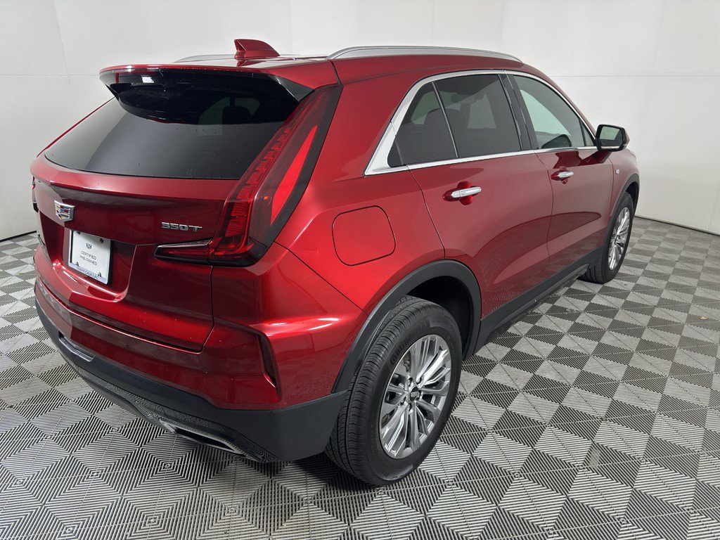 Certified 2024 Cadillac XT4 Premium Luxury image 1