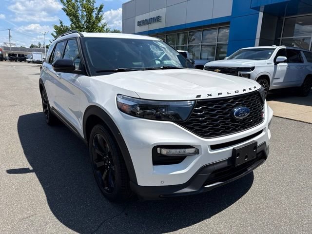 Used 2020 Ford Explorer ST w/ ST Street Pack AWD/4WD image 4