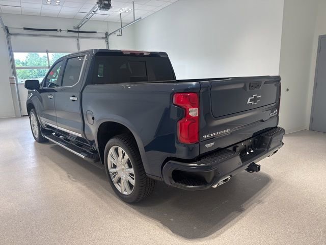 Certified 2022 Chevrolet Silverado 1500 High Country w/ Technology Package image 5