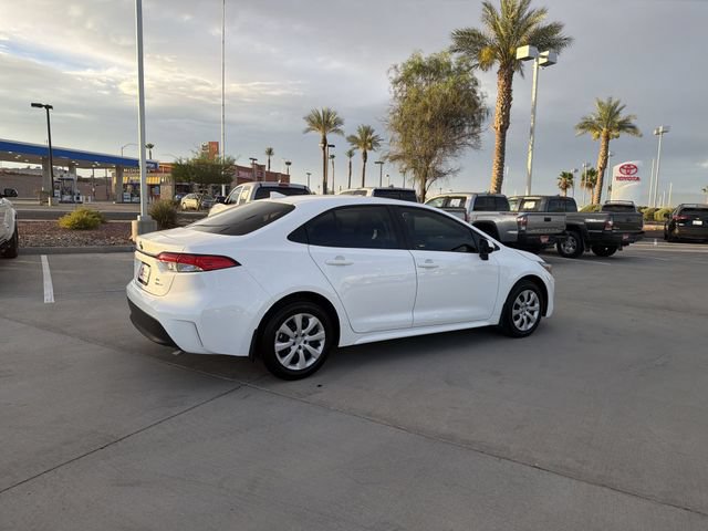 Certified 2025 Toyota Corolla LE FWD image 4