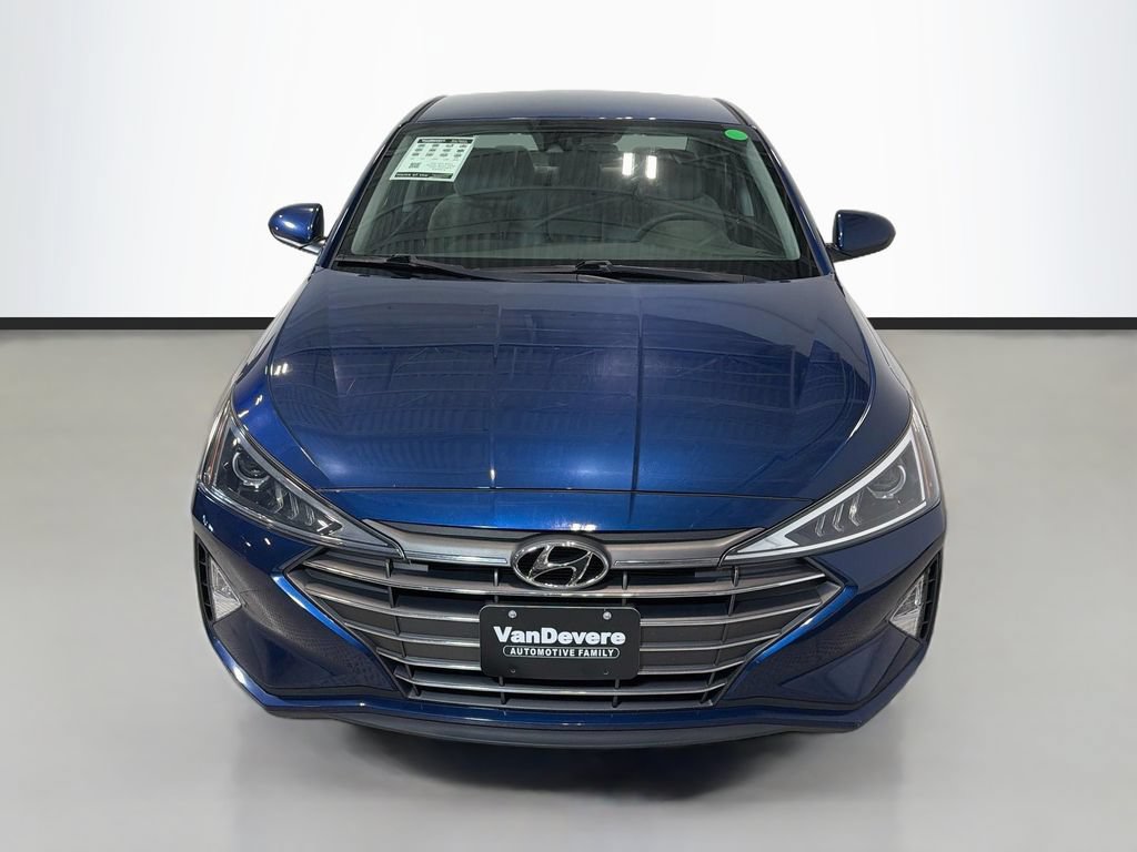 Used 2020 Hyundai Elantra SE FWD image 2