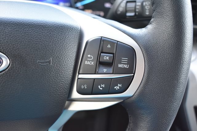 Used 2023 Ford Explorer XLT w/ Equipment Group 202A AWD/4WD image 22