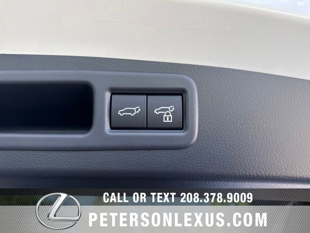 New 2026 Lexus RX 450h AWD image 19