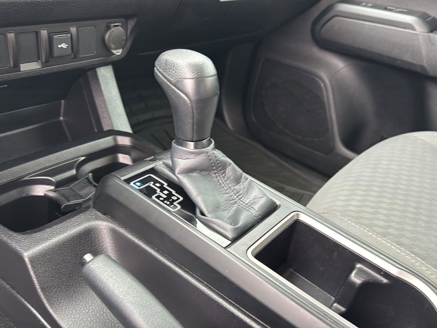 Used 2021 Toyota Tacoma SR w/ SR Convenience Package image 24