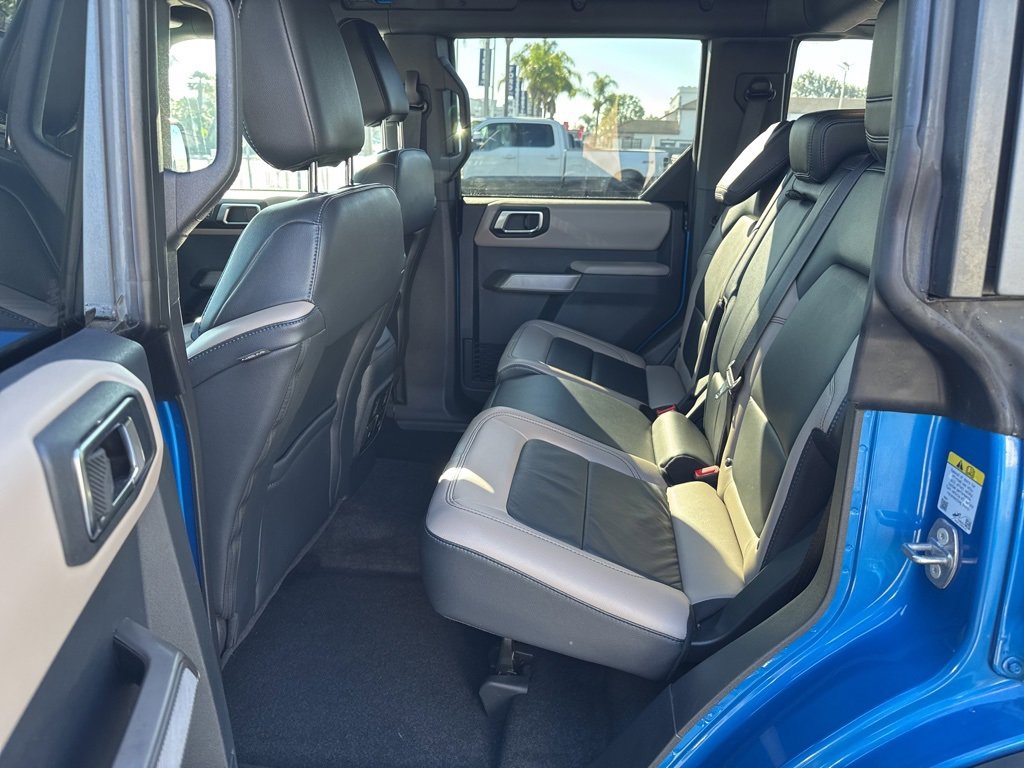 Used 2023 Ford Bronco Wildtrak image 8