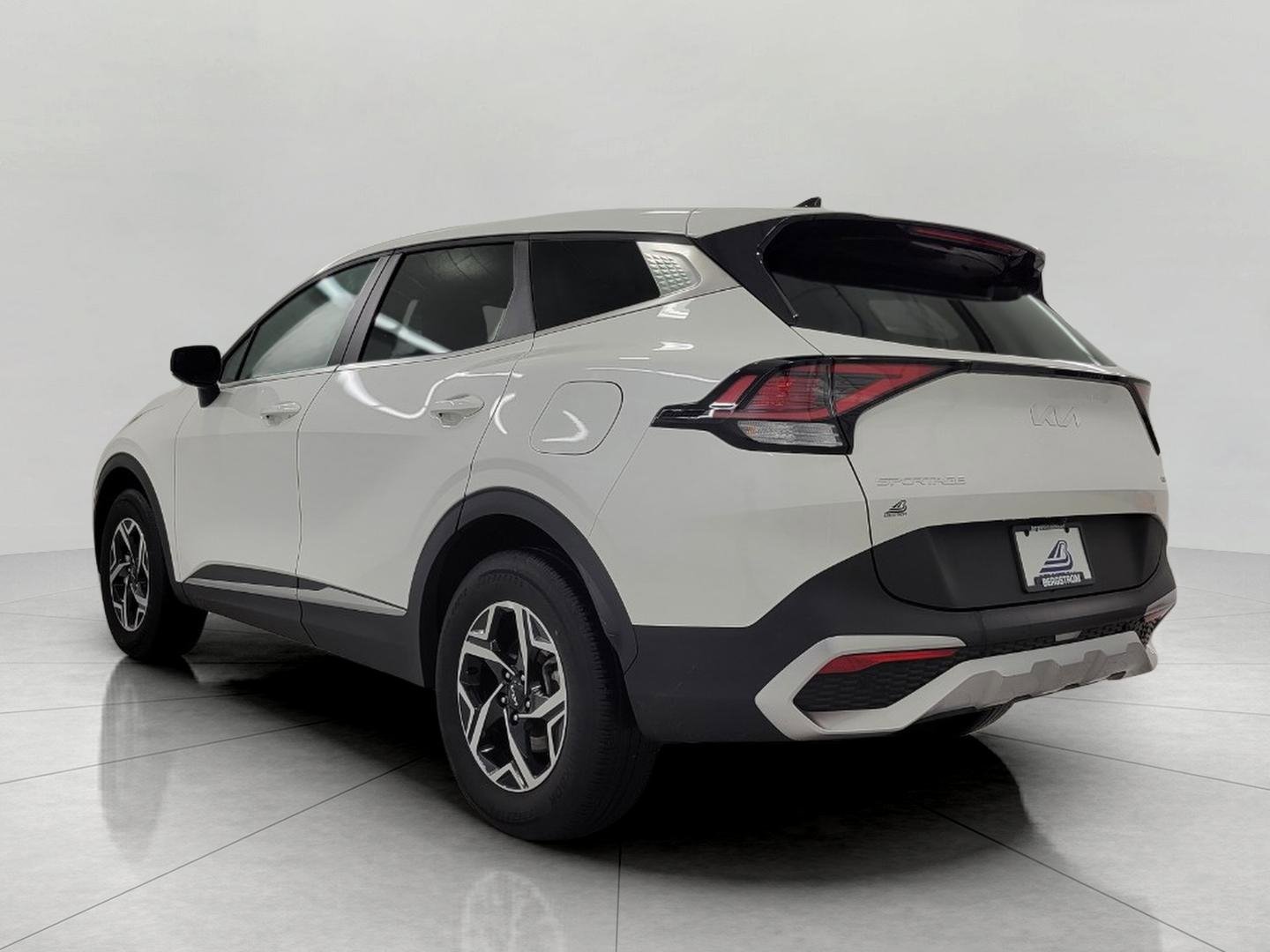 Used 2025 Kia Sportage LX AWD/4WD image 20