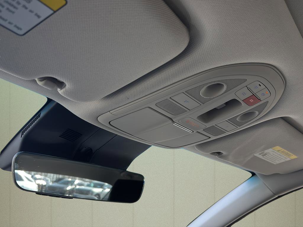 Used 2026 Genesis G70 2.5T Prestige image 36