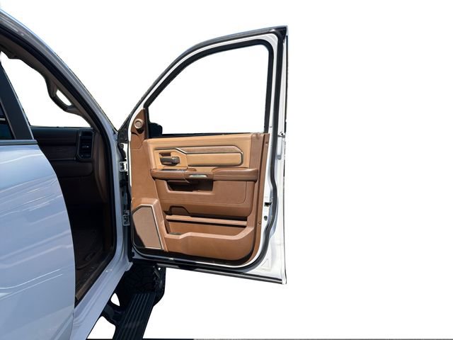 Used 2022 RAM 3500 Limited image 23