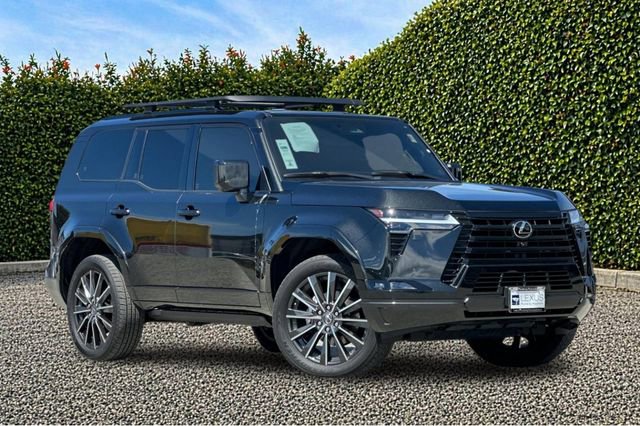 Used 2024 Lexus GX 550 w/ Accessory Package (31) AWD/4WD image 2