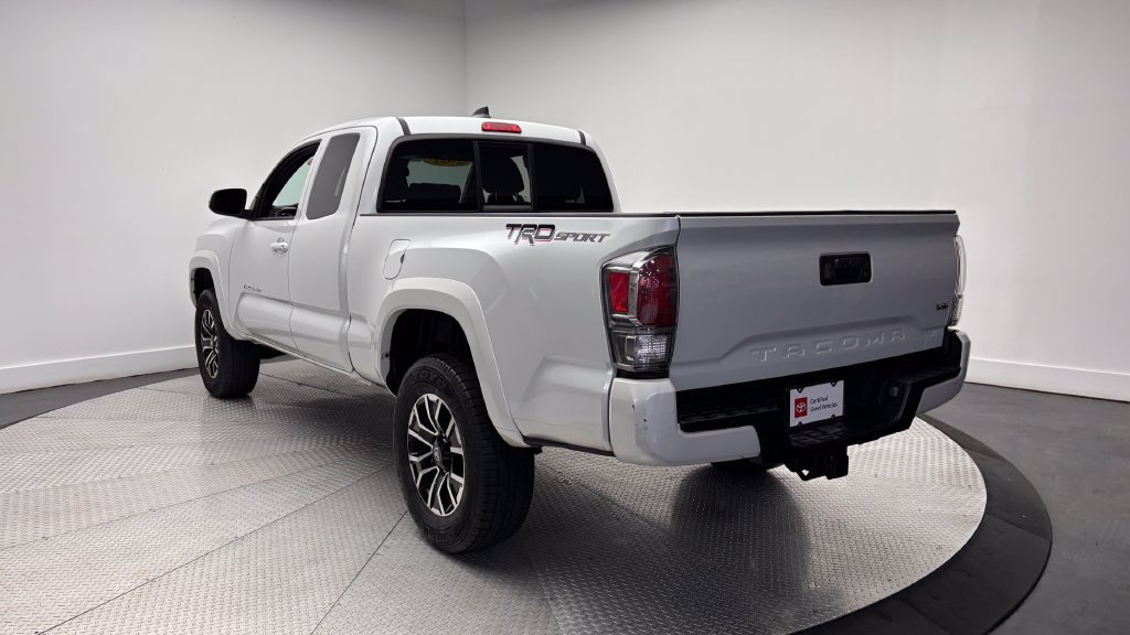 Certified 2022 Toyota Tacoma TRD Sport RWD image 28