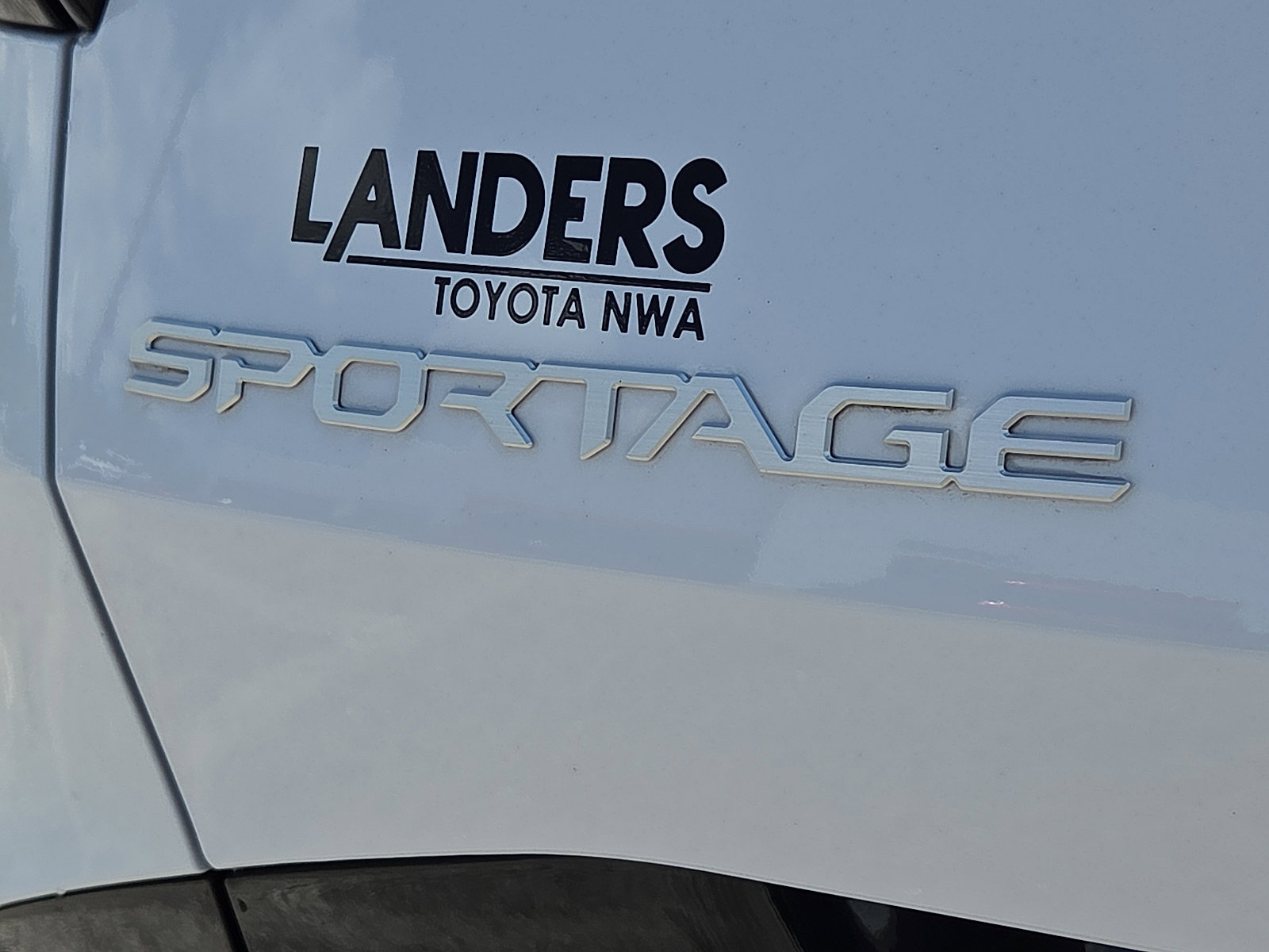 Used 2024 Kia Sportage SX FWD image 8
