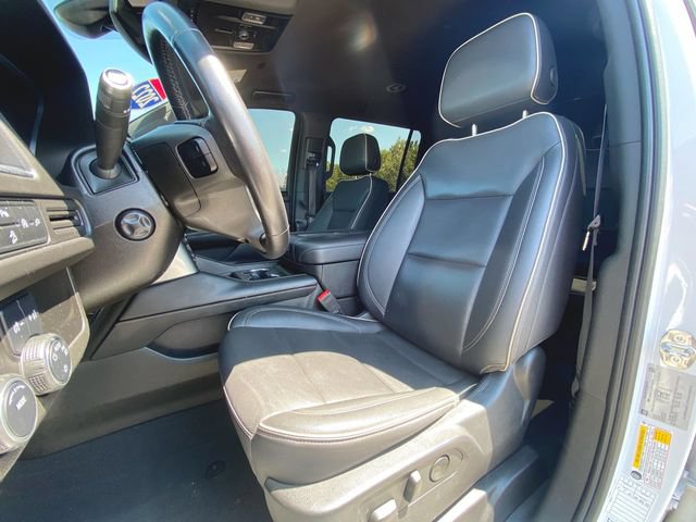 Used 2022 Chevrolet Suburban Premier AWD/4WD image 18