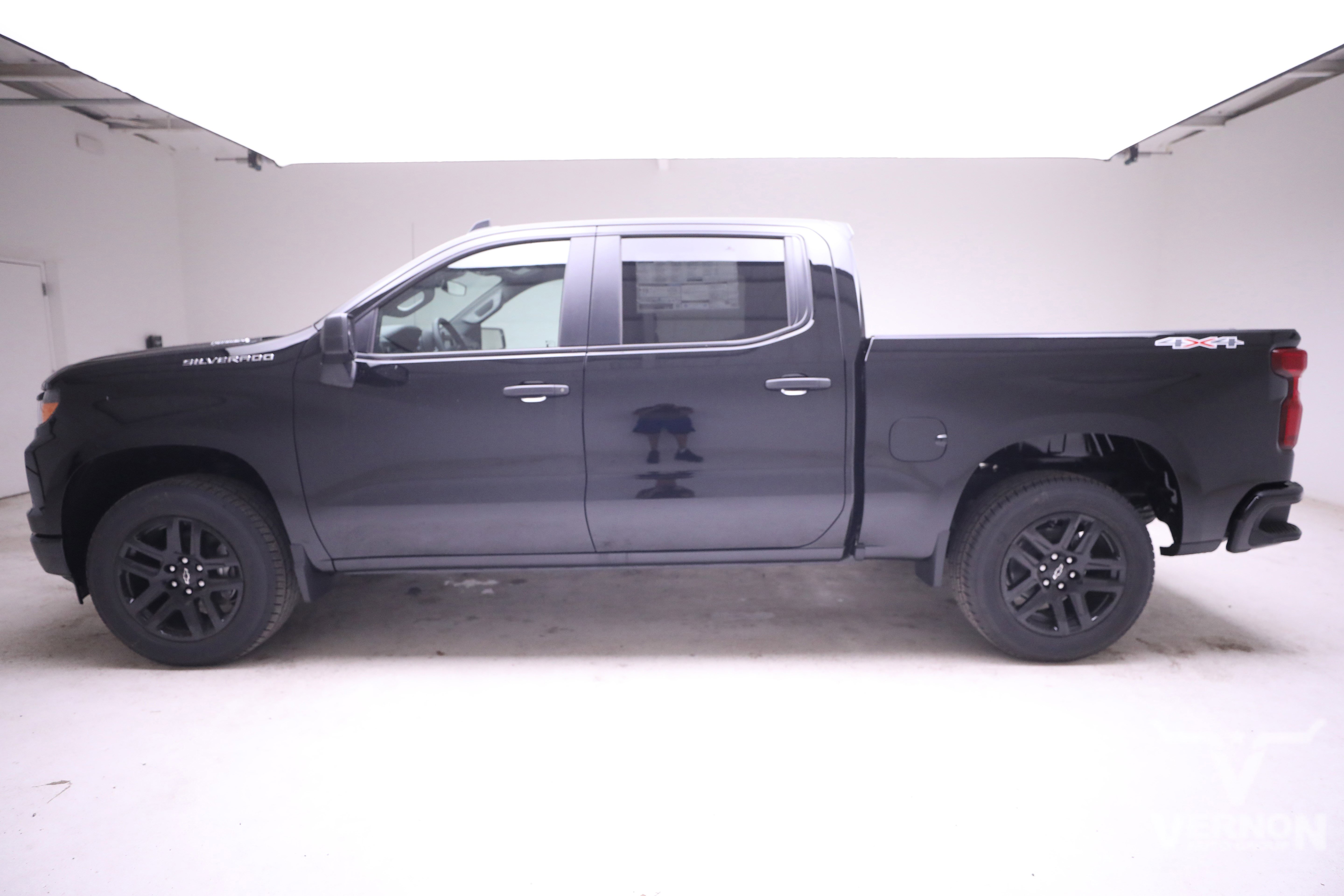 New 2026 Chevrolet Silverado 1500 Custom image 2