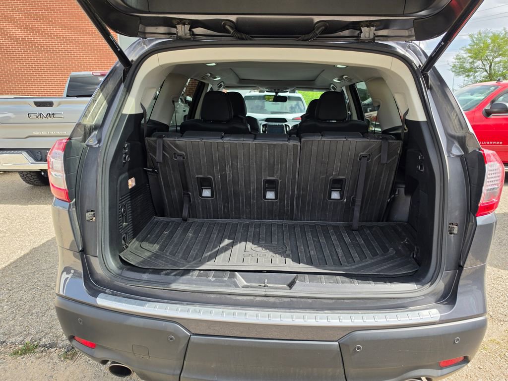 Used 2022 Subaru Ascent Limited w/ Technology Package image 8