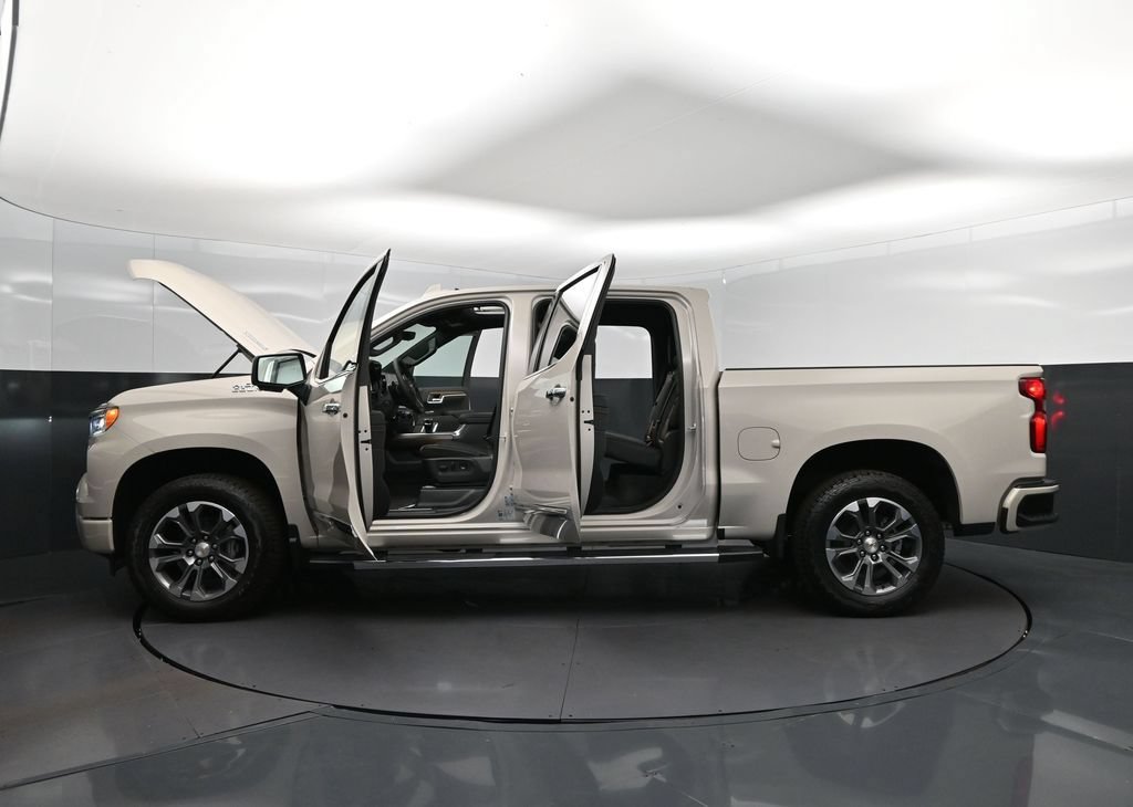 New 2026 Chevrolet Silverado 1500 High Country w/ Technology Package AWD/4WD image 48
