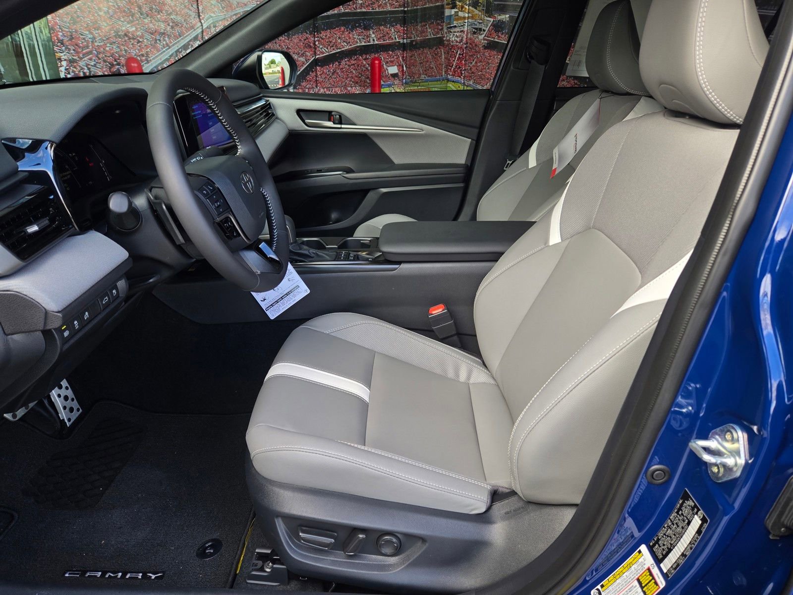 Certified 2026 Toyota Camry SE FWD image 15