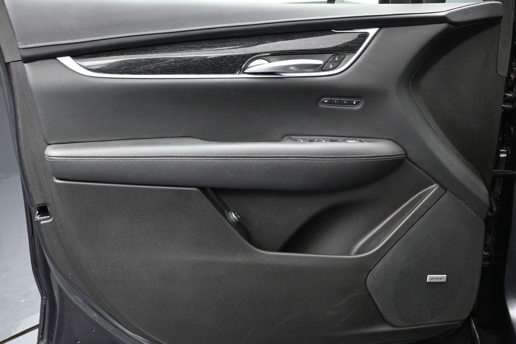 Used 2021 Cadillac XT5 Premium Luxury FWD image 17