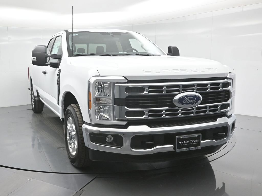 New 2026 Ford F350 XLT image 49