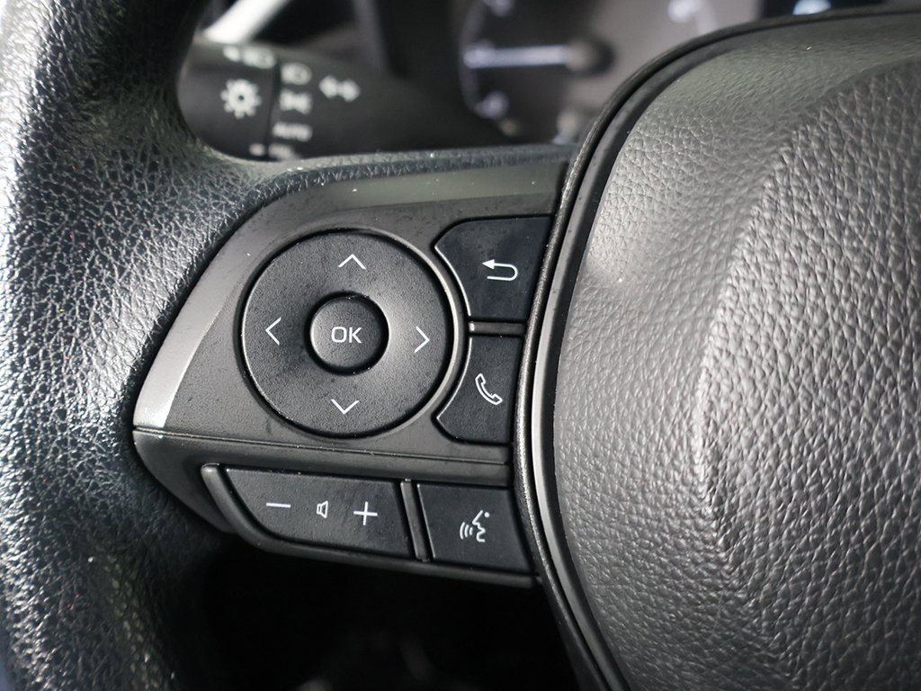 Used 2024 Toyota Corolla LE image 31