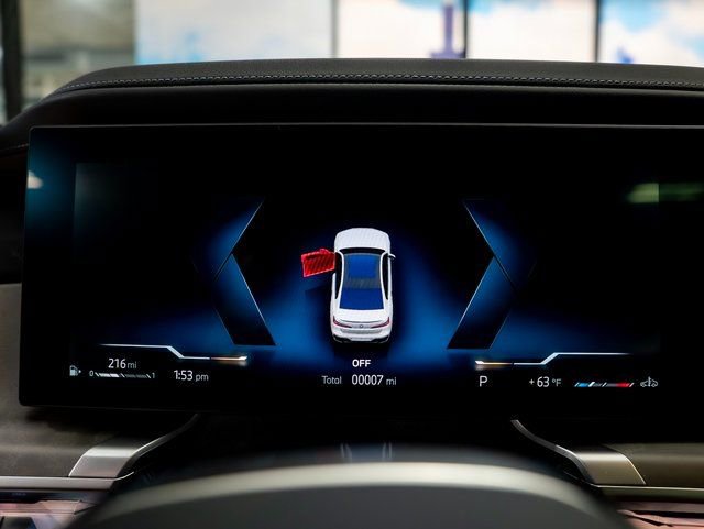 Used 2026 BMW 740i xDrive image 17