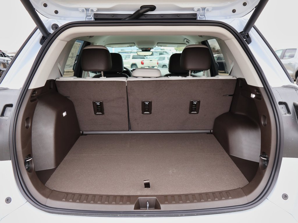 New 2026 GMC Terrain Denali w/ LPO, Floor Liner Package image 5