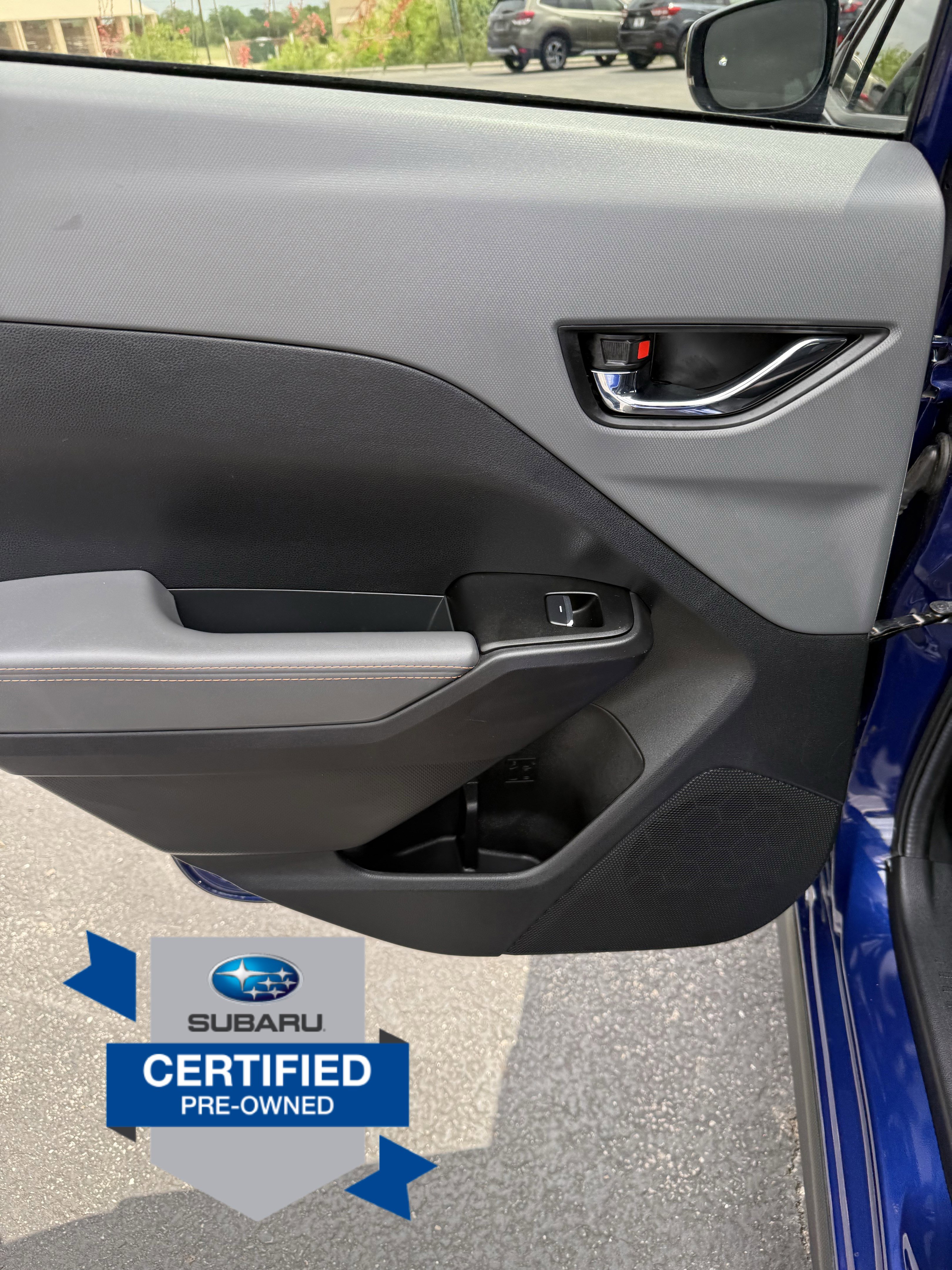 Used 2025 Subaru Crosstrek 2.5i Limited w/ Crosstrek Mirror Package AWD/4WD image 12