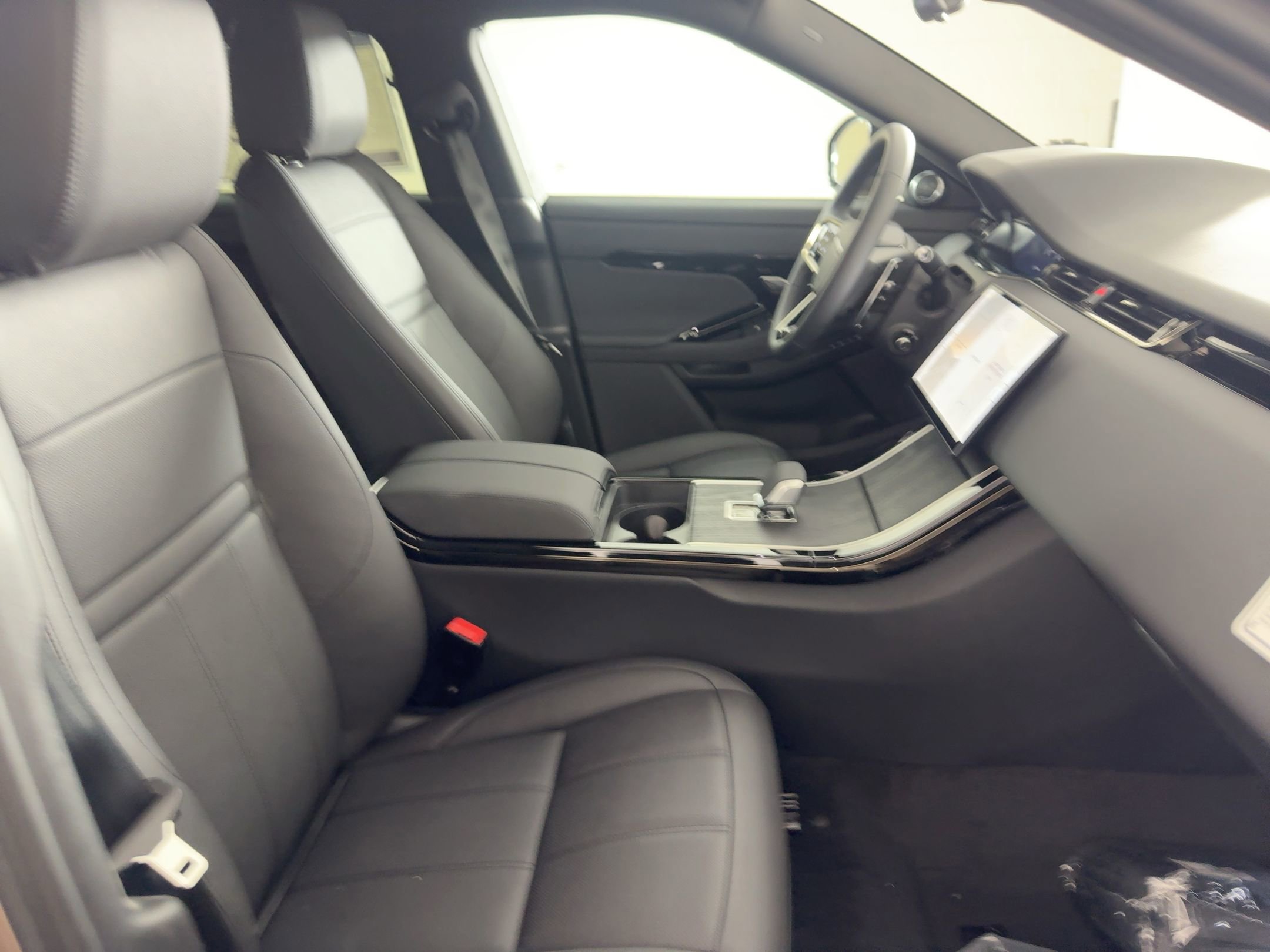 New 2026 Land Rover Range Rover Evoque Dynamic SE AWD/4WD image 27