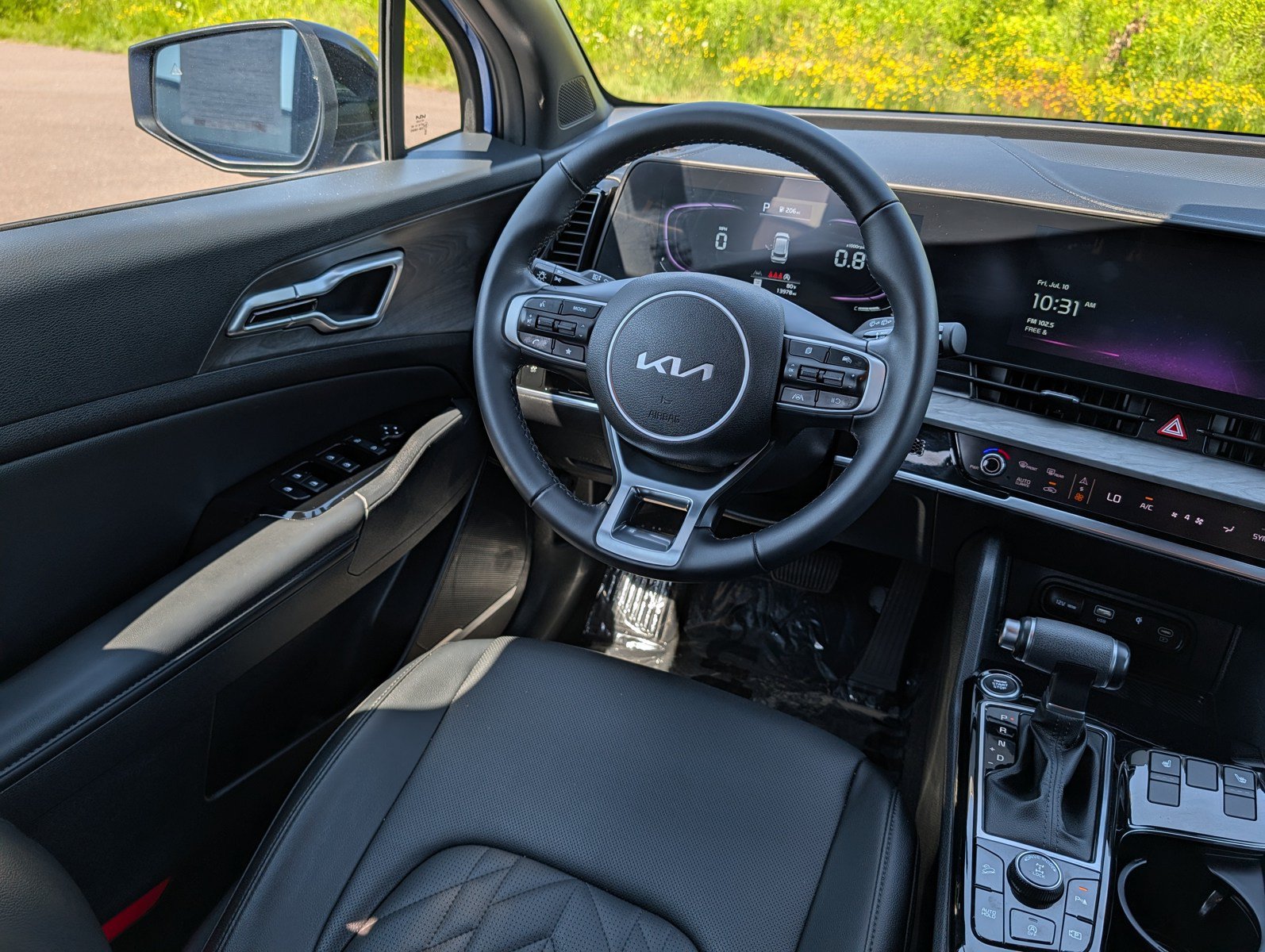 Used 2023 Kia Sportage X-Line AWD/4WD image 9