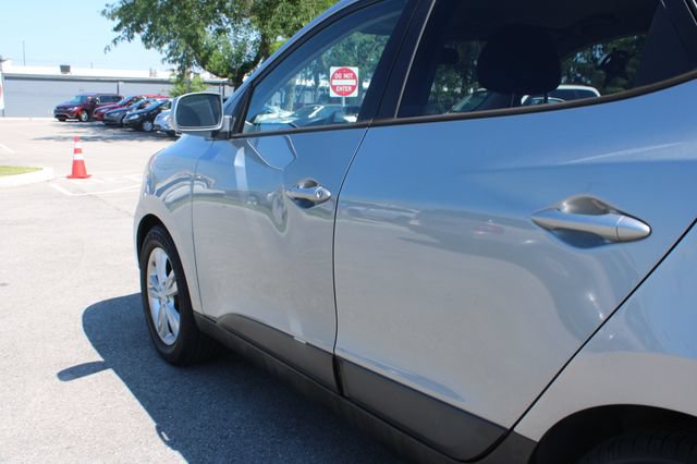 Used 2011 Hyundai Tucson GLS FWD image 41