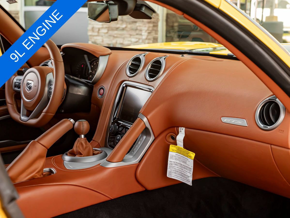 Used 2014 SRT Viper GTS w/ GTS Laguna Interior Package RWD image 40