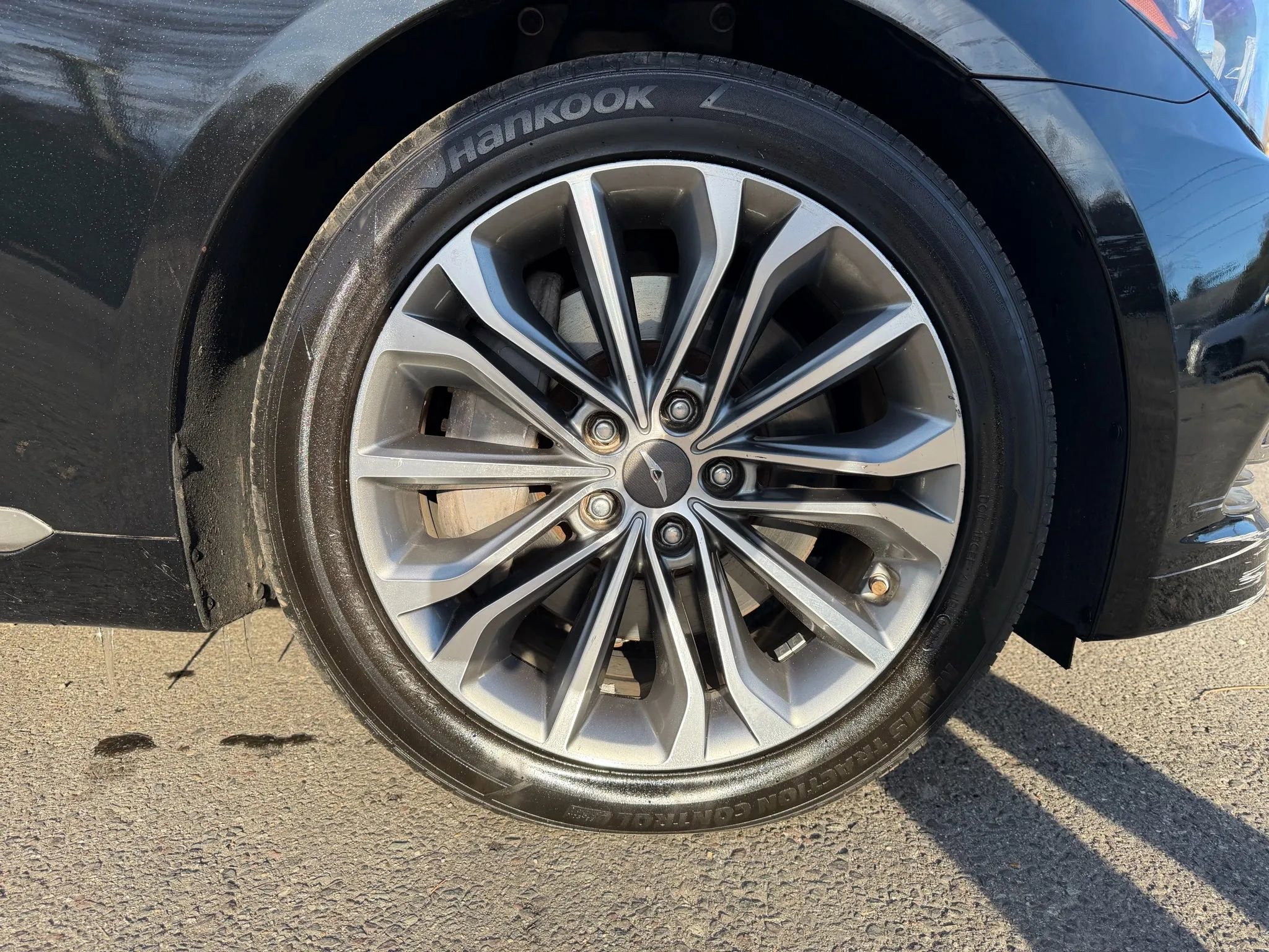 Used 2017 Genesis G80 3.8 image 6