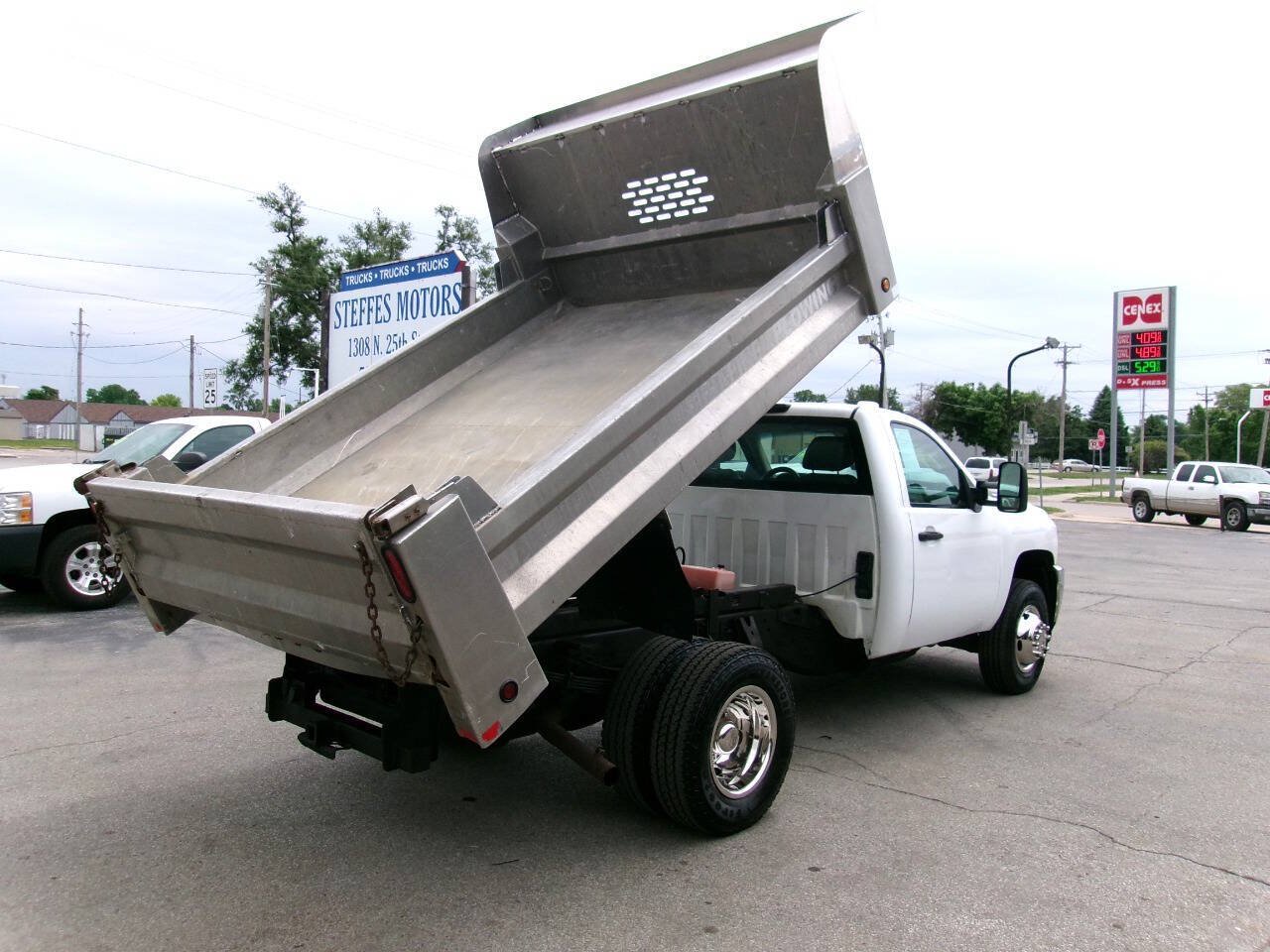 Used 2013 Chevrolet Silverado 3500 W/T w/ Snow Plow Prep Package AWD/4WD image 8