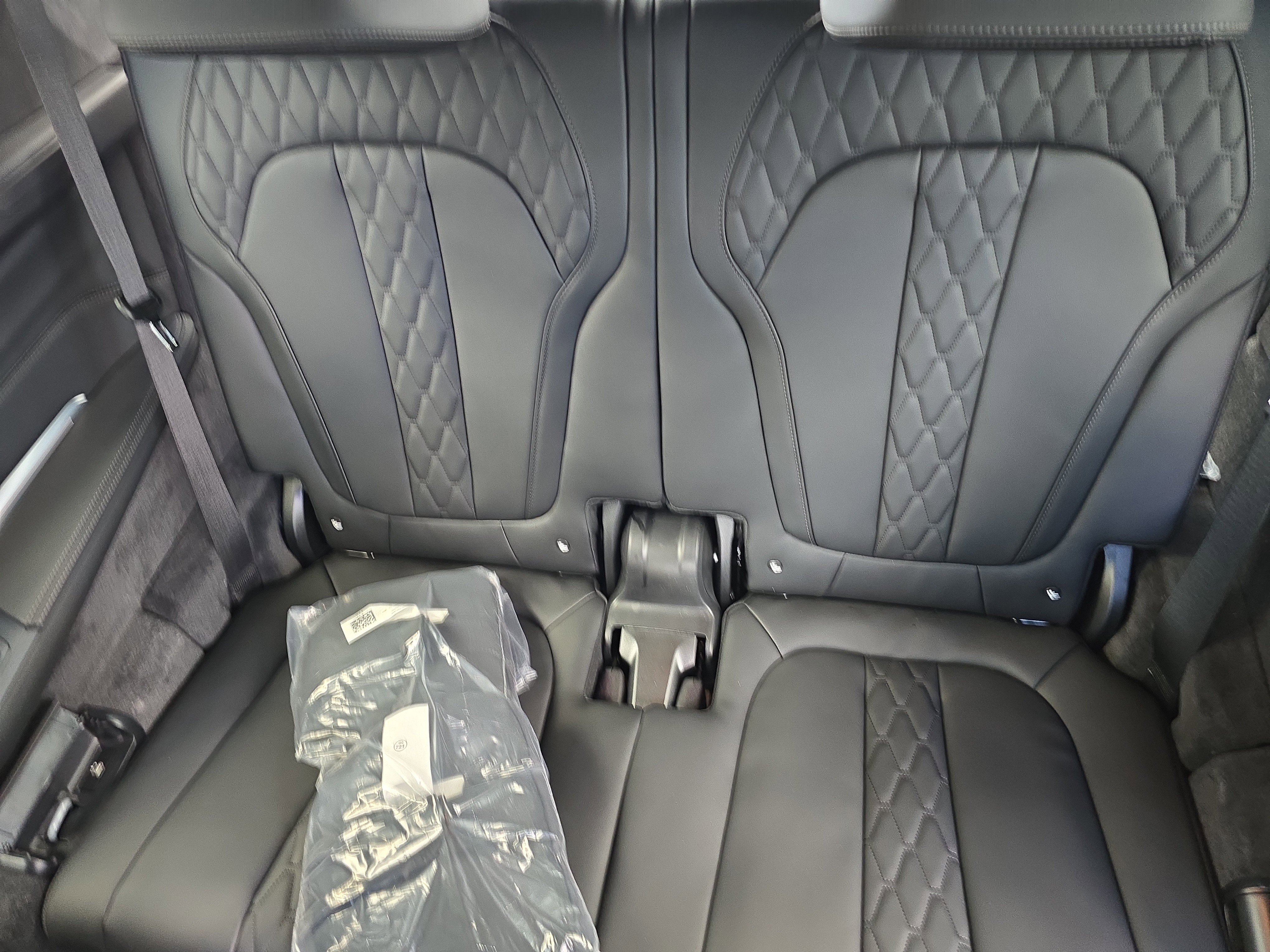New 2026 BMW X7 M60i image 18